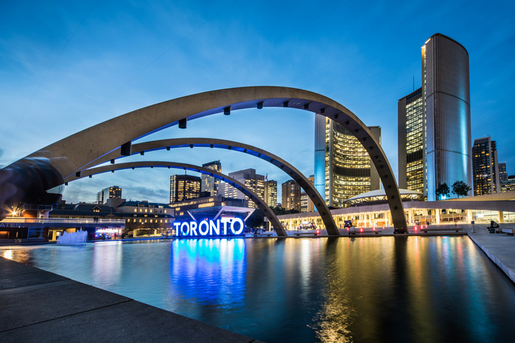 Cost of moving from CA to Toronto